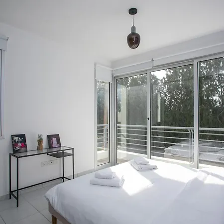 Palmove Renovated Meneou House