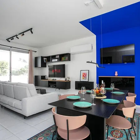 Tatil Evi Palmove Renovated Meneou House