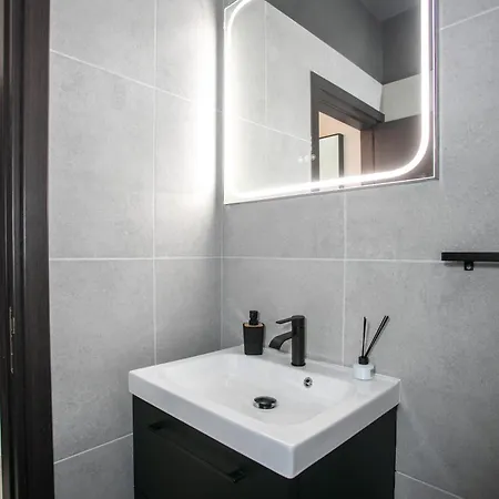Palmove Renovated Meneou House Nyaraló