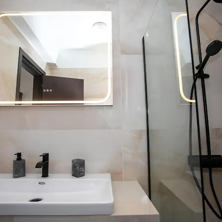 Palmove Renovated Meneou House * Larnaca