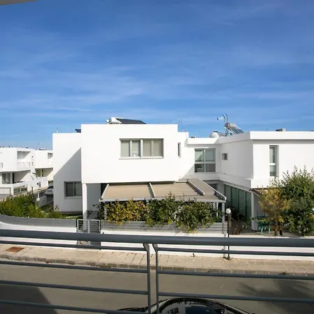 Palmove Renovated Meneou House * Larnaca