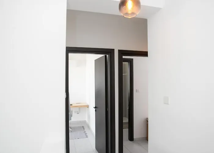 Palmove Renovated Meneou House Σπίτι διακοπών *