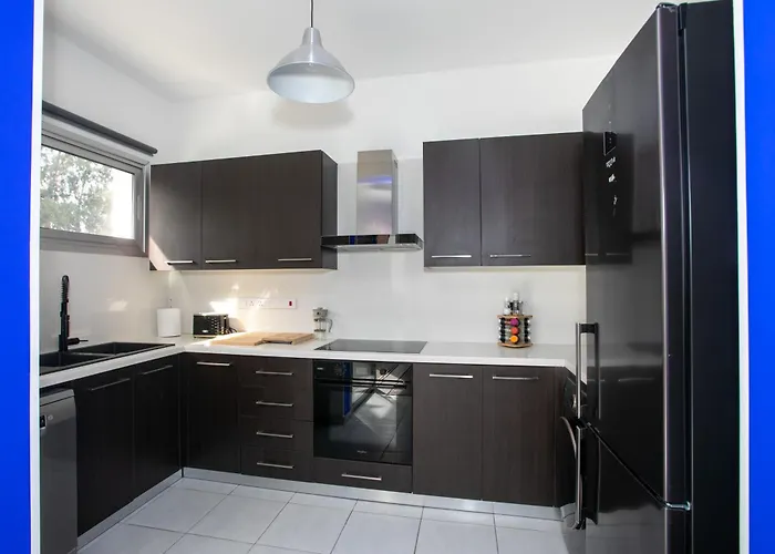 Palmove Renovated Meneou House Σπίτι διακοπών *