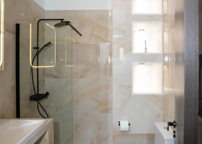 Palmove Renovated Meneou House Λάρνακα