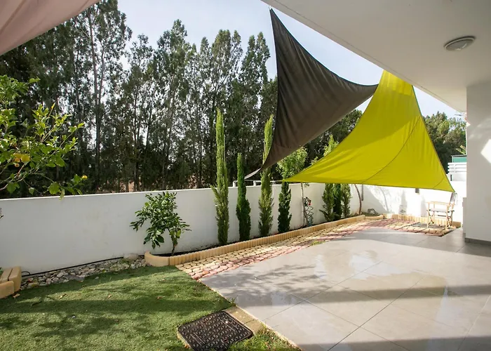 Palmove Renovated Meneou House * Λάρνακα